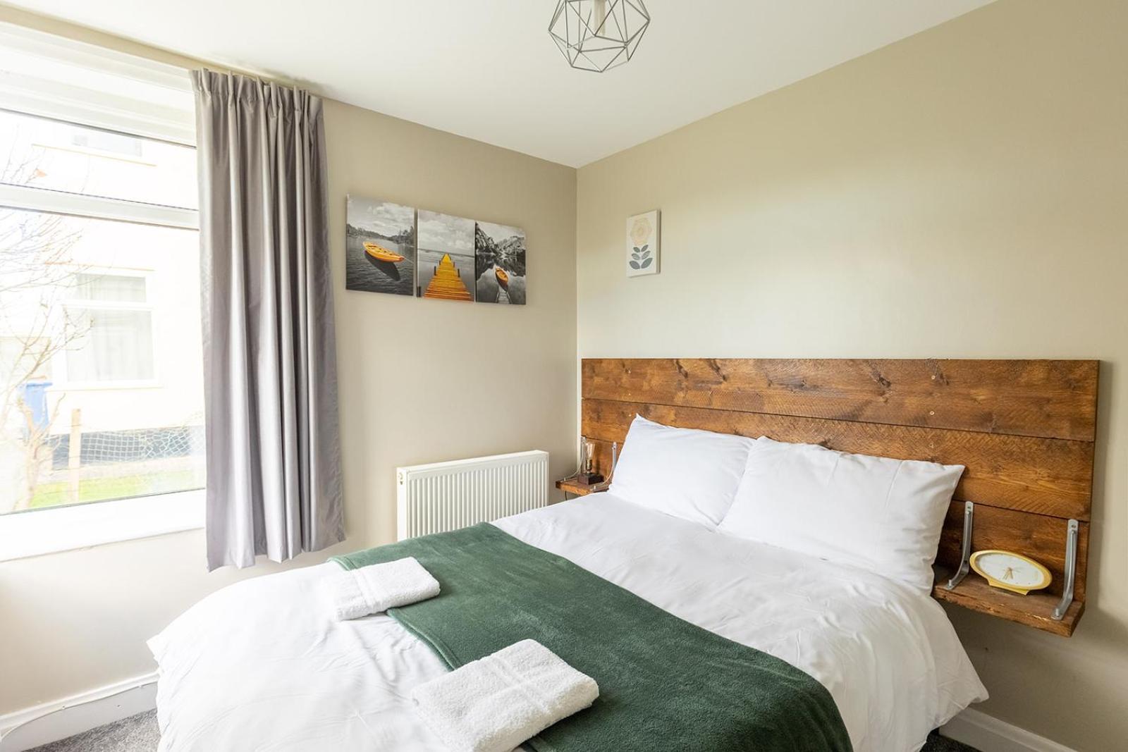 Beachfront Apartment - Ground Floor Apartment With Sea Views, Next To The Beach, Bridlington, North Yorkshire Bessingby Экстерьер фото